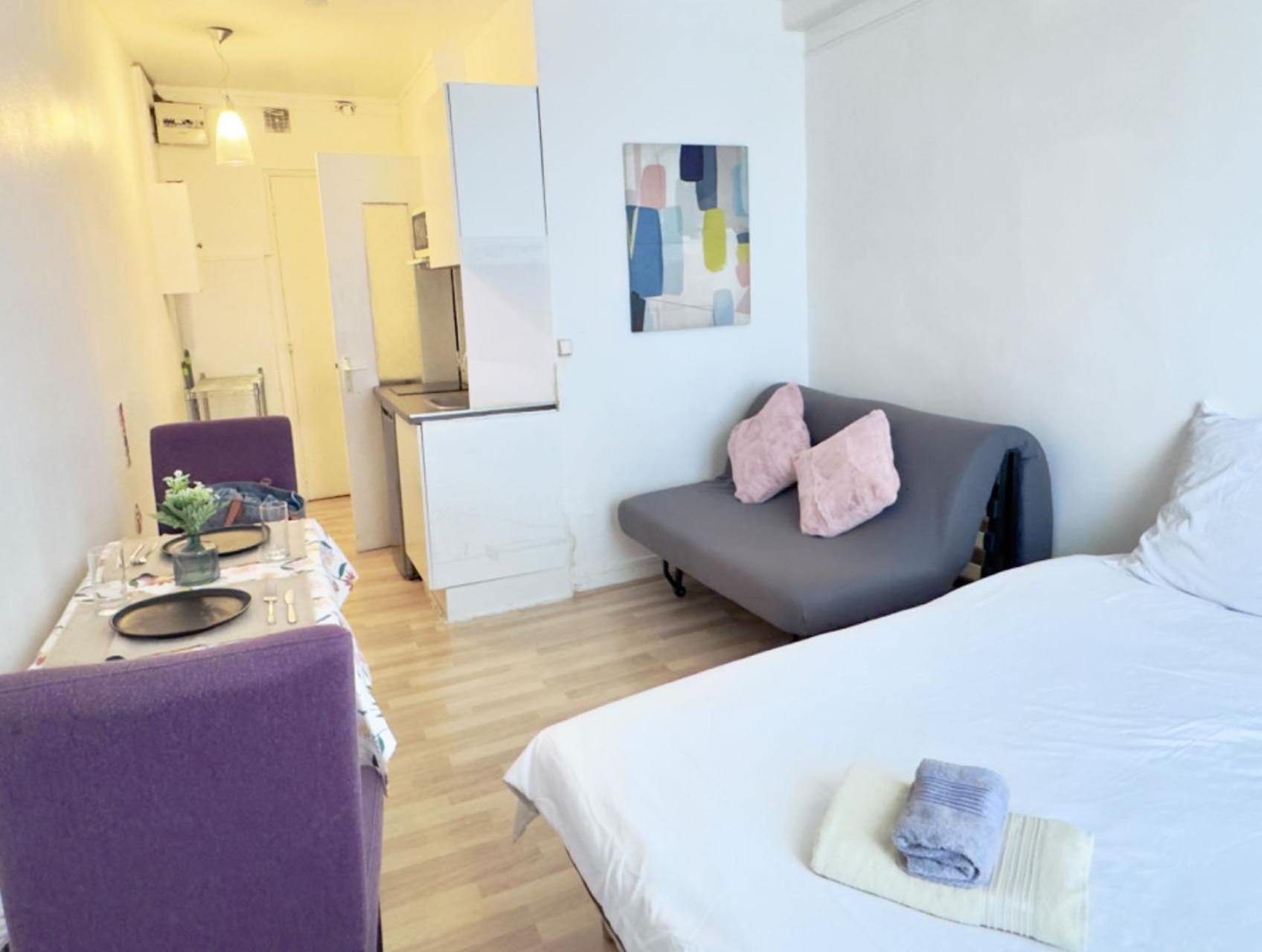 Devenez Voisin Du President Apartment ปารีส ภายนอก รูปภาพ